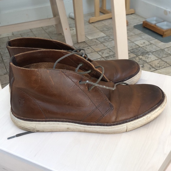 Men’s size 9 brown leather Frye boot main image 10